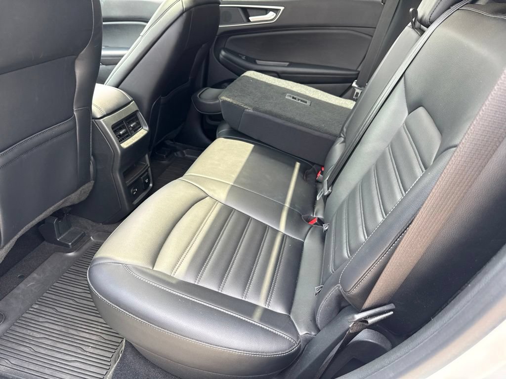 Certified 2022 Ford Edge SEL w/ Convenience Package AWD/4WD image 16