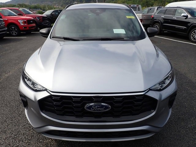 Certified 2023 Ford Escape ST-Line w/ Tech Pack #1 image 8