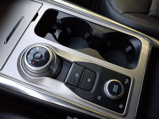 Certified 2020 Ford Explorer XLT w/ Equipment Group 202A AWD/4WD image 28