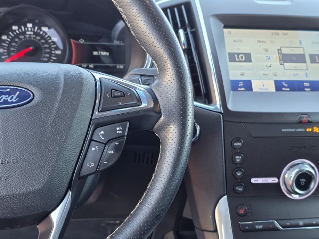 Certified 2020 Ford Edge ST w/ Cold Weather Package AWD/4WD image 29