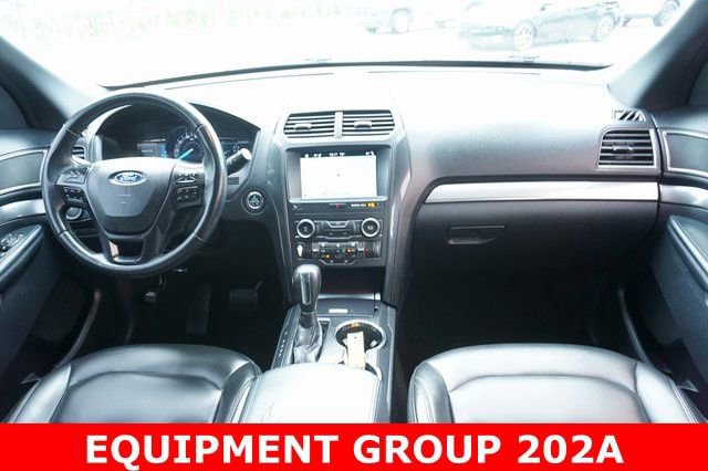 Certified 2019 Ford Explorer XLT w/ Equipment Group 202A image 10