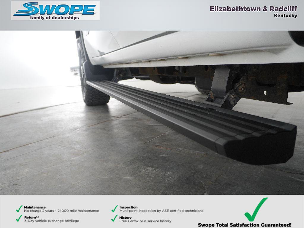 Used 2023 GMC Sierra 2500 AT4 image 24