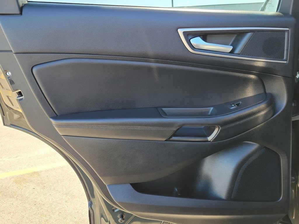 Certified 2022 Ford Edge SEL AWD/4WD image 10