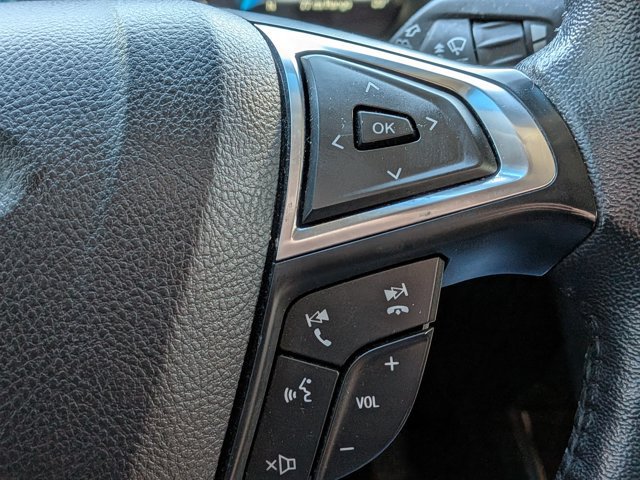 Certified 2022 Ford Edge Titanium AWD/4WD image 16