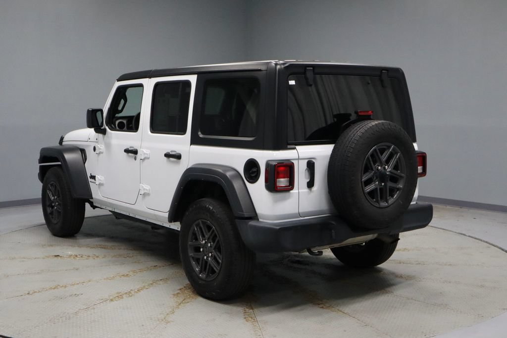 Used 2024 Jeep Wrangler Unlimited Sport AWD/4WD image 8