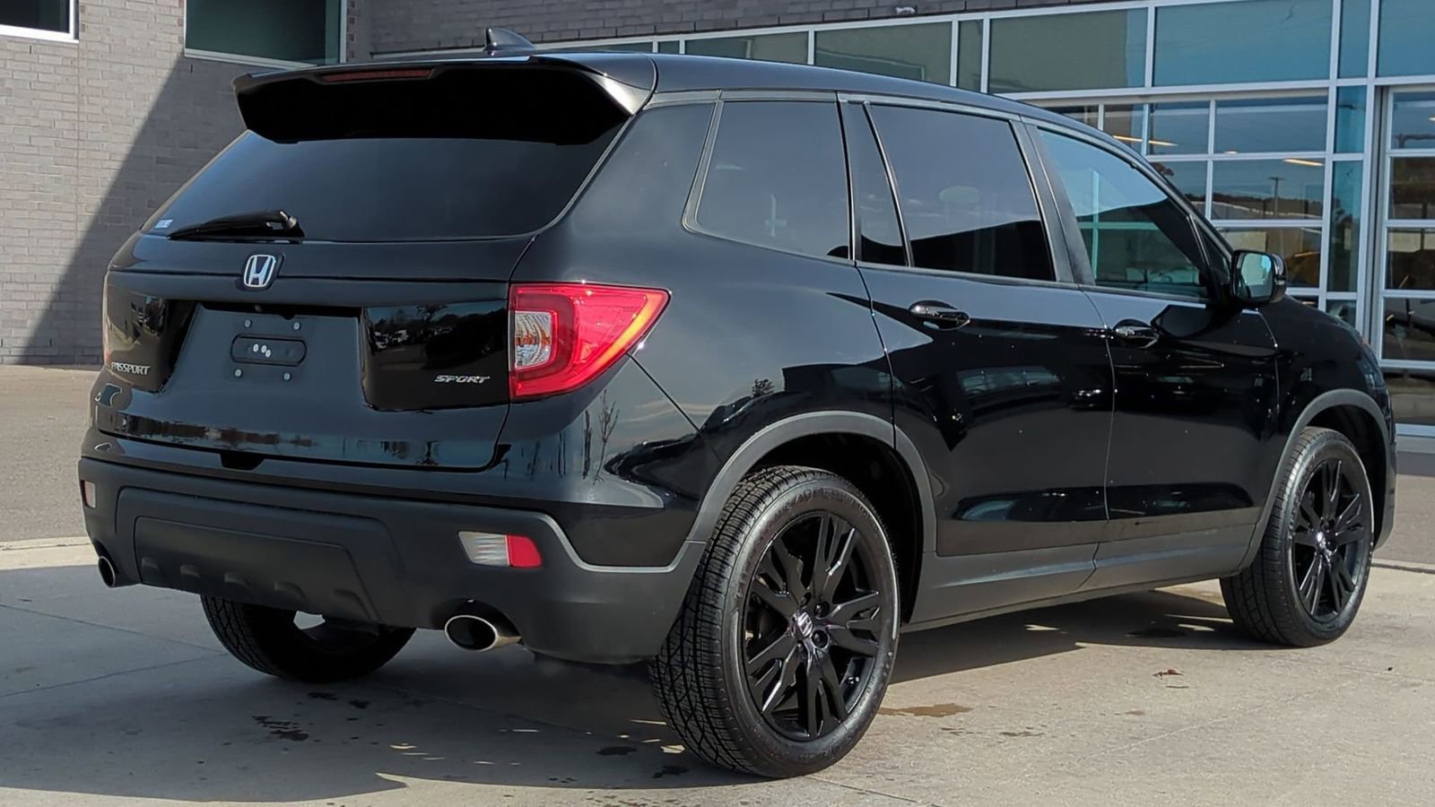 Used 2021 Honda Passport Sport image 6