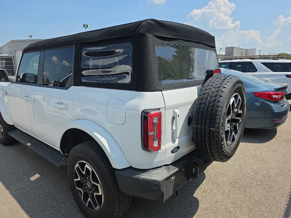 Certified 2024 Ford Bronco Outer Banks AWD/4WD image 3