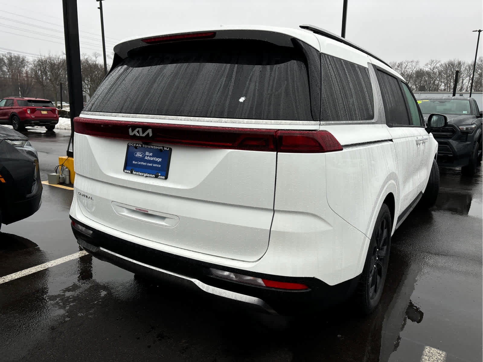 Used 2024 Kia Carnival SX image 5