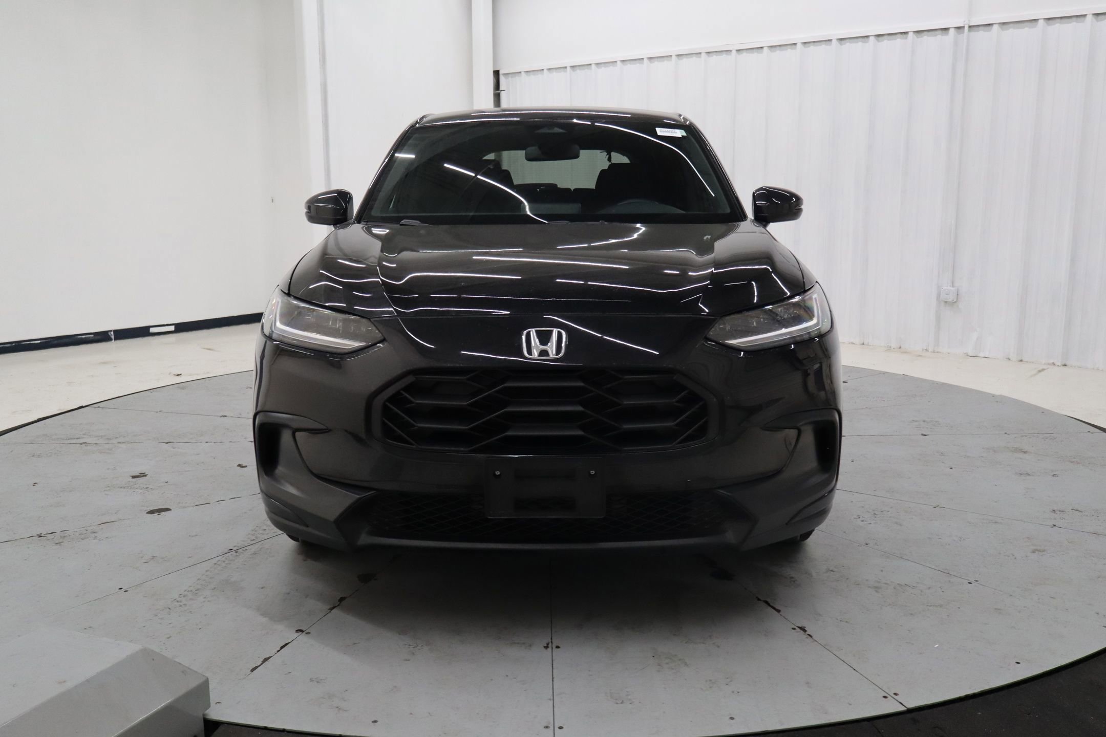 Used 2023 Honda HR-V Sport image 14