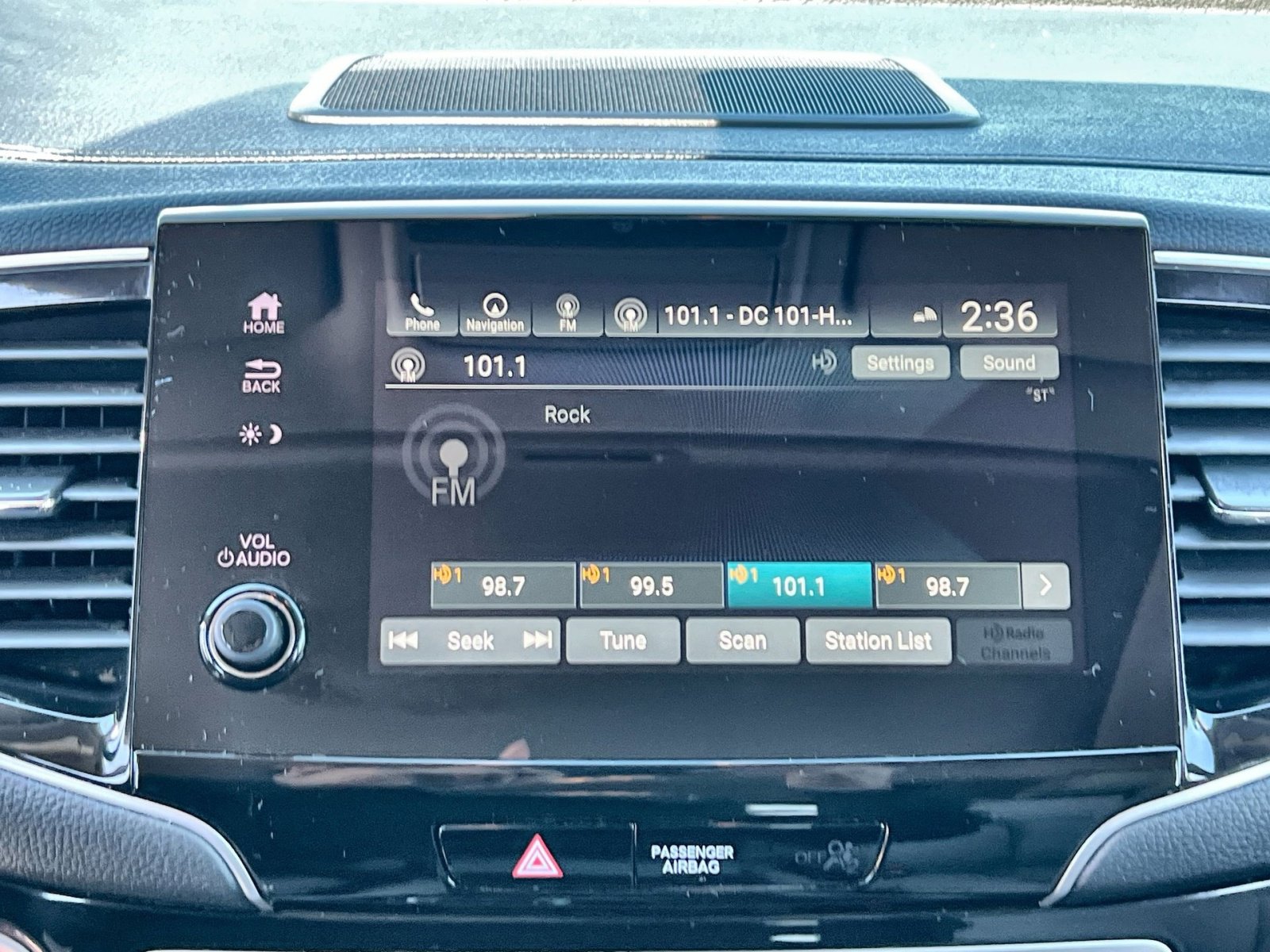 Used 2020 Honda Pilot Touring image 26