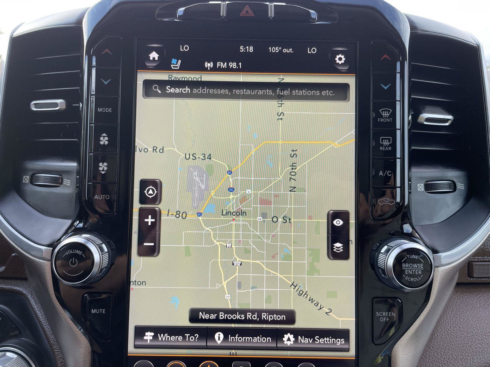 Used 2019 RAM 1500 Laramie AWD/4WD image 23
