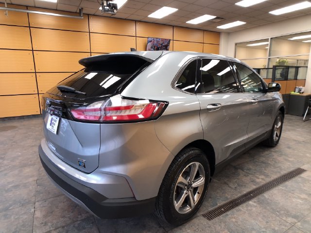 Certified 2023 Ford Edge SEL w/ Convenience Package AWD/4WD image 7