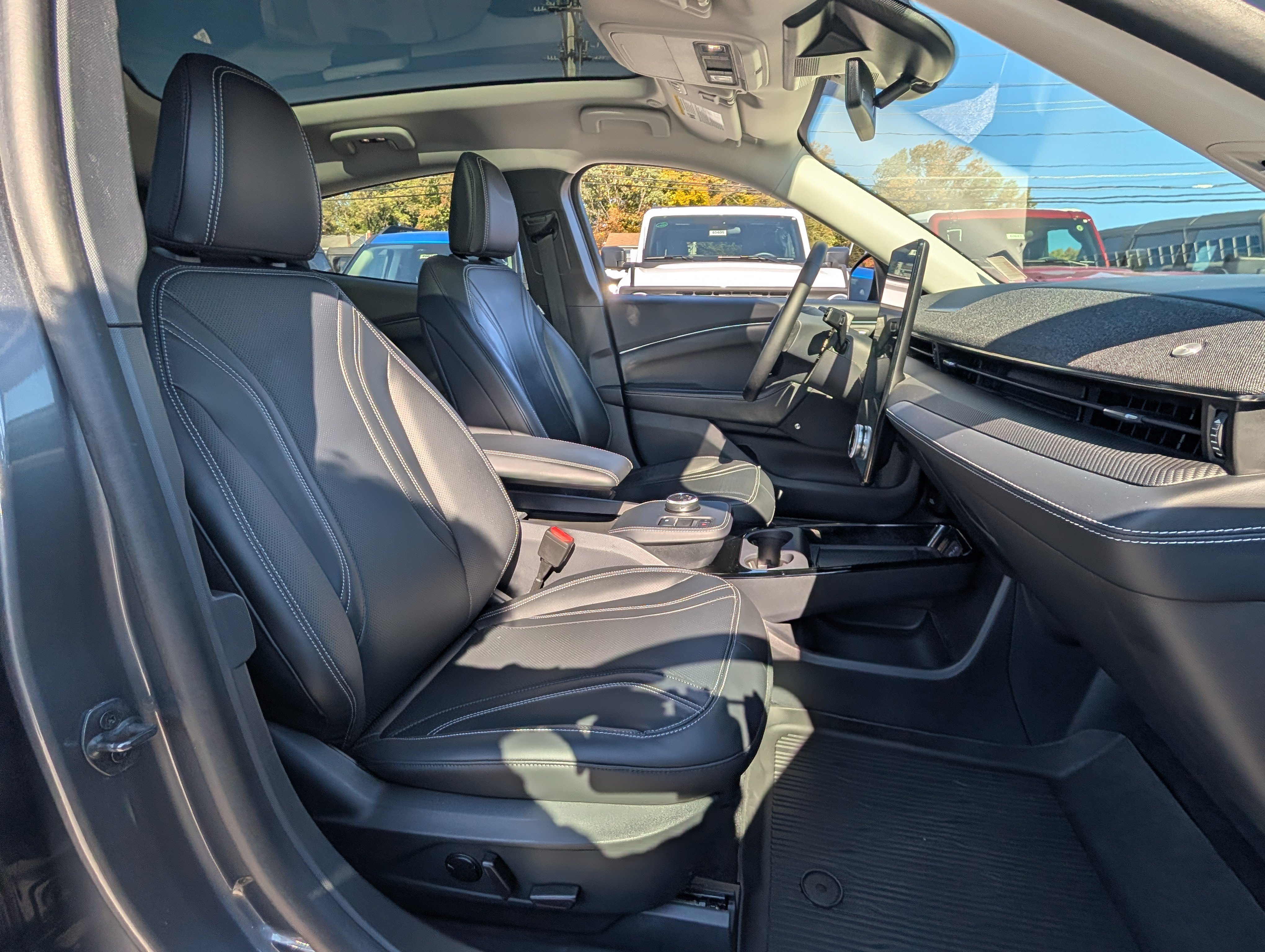 Certified 2023 Ford Mustang Mach-E Premium AWD/4WD image 13