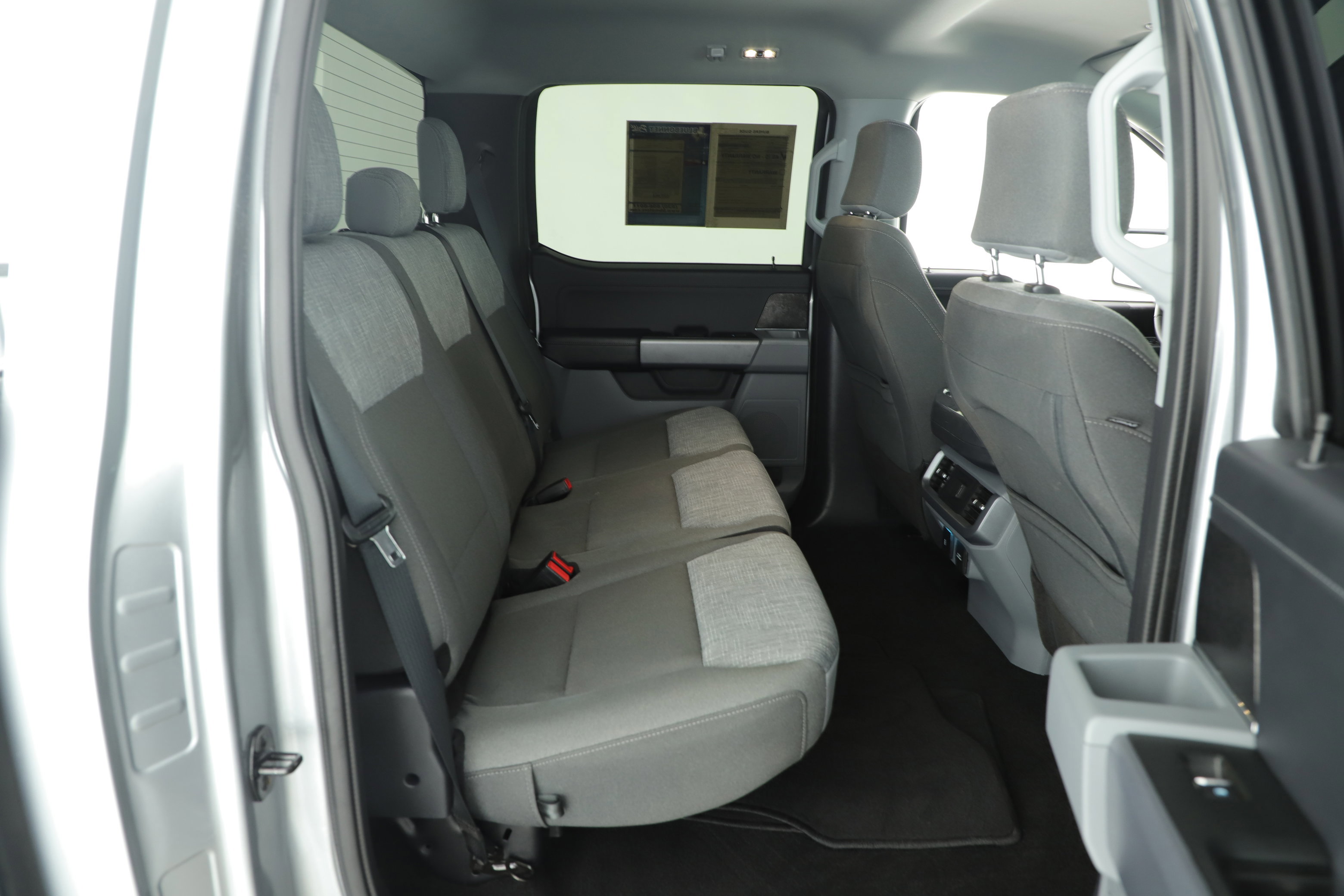 Certified 2022 Ford F150 XLT w/ Equipment Group 302A High image 15