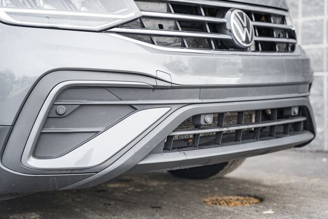 Used 2023 Volkswagen Tiguan S image 14
