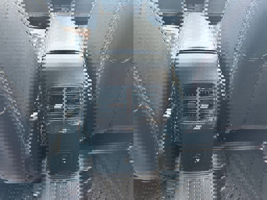 Certified 2022 Ford Escape SEL image 16