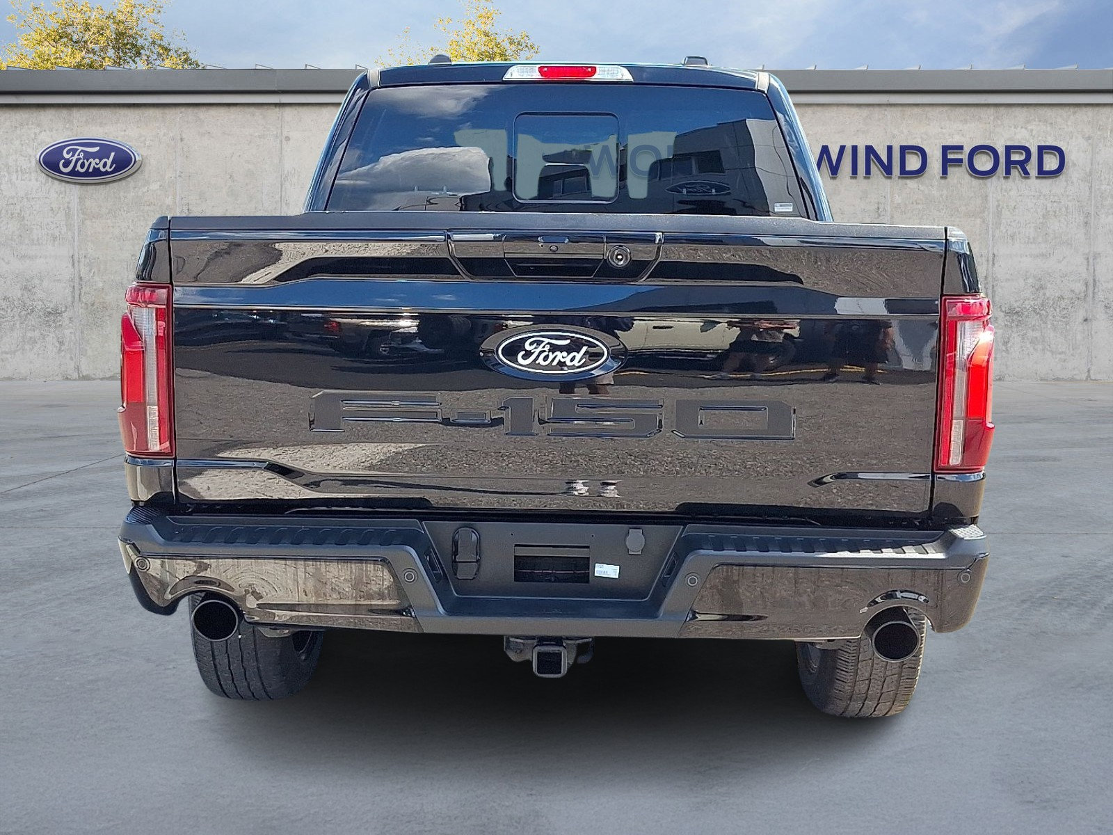 Certified 2024 Ford F150 Lariat w/ Equipment Group 502A High AWD/4WD image 5