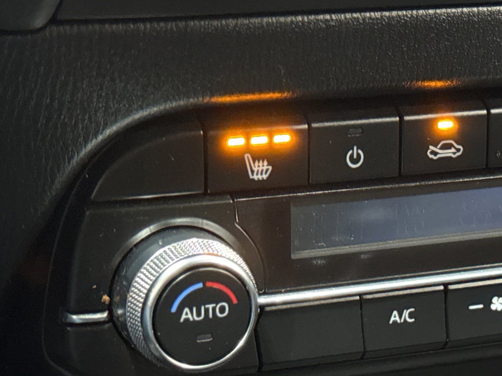 Used 2019 MAZDA CX-5 Touring image 25