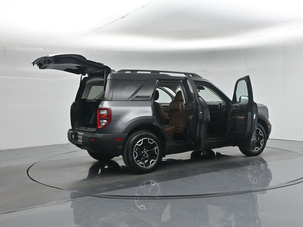 Certified 2025 Ford Bronco Sport Outer Banks w/ Outer Banks Tech Package+ image 35