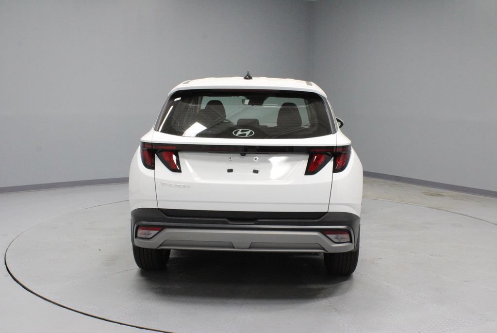 Used 2025 Hyundai Tucson SE FWD image 9