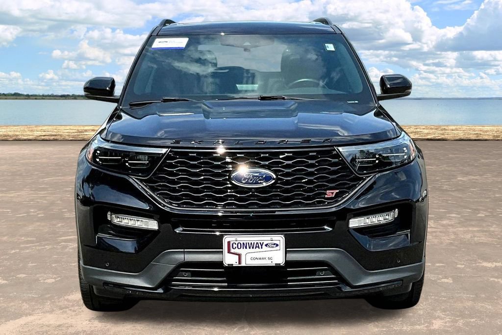 Certified 2024 Ford Explorer ST w/ Equipment Group 401A AWD/4WD image 2
