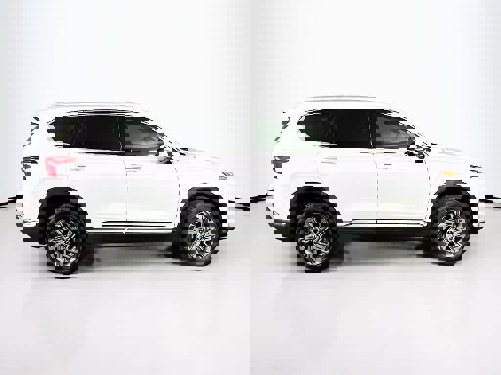 Used 2021 Hyundai Santa Fe SEL w/ Convenience Package image 6