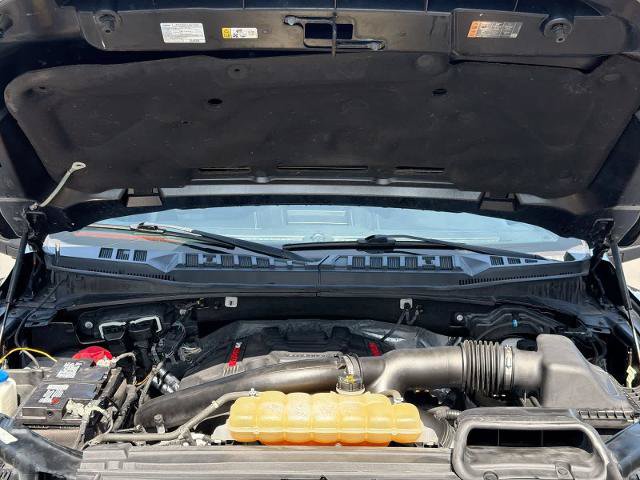 Certified 2019 Ford F150 Raptor w/ Equipment Group 802A Luxury AWD/4WD image 15