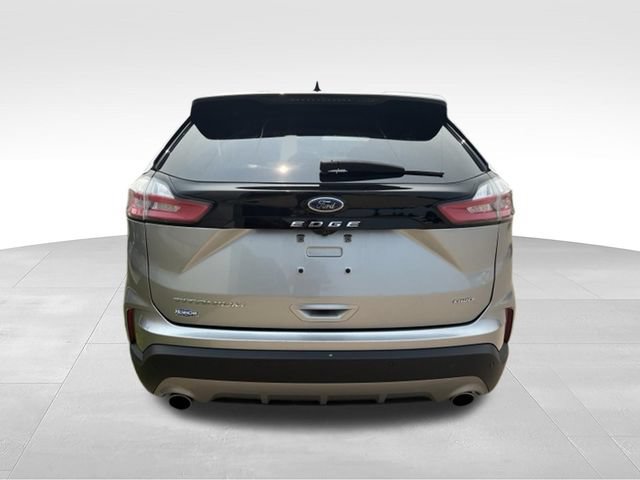 Certified 2024 Ford Edge Titanium AWD/4WD image 14