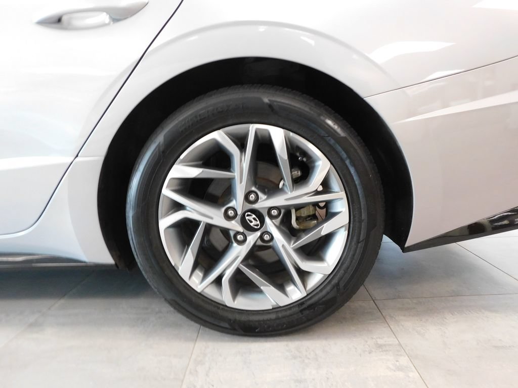 Used 2023 Hyundai Sonata SEL FWD image 7
