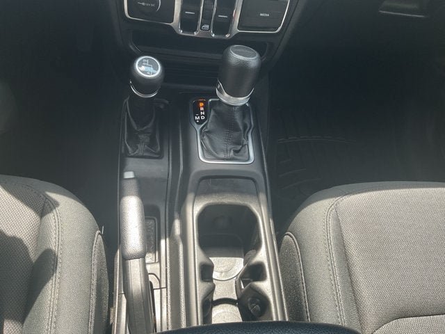 Used 2022 Jeep Gladiator Sport AWD/4WD image 24
