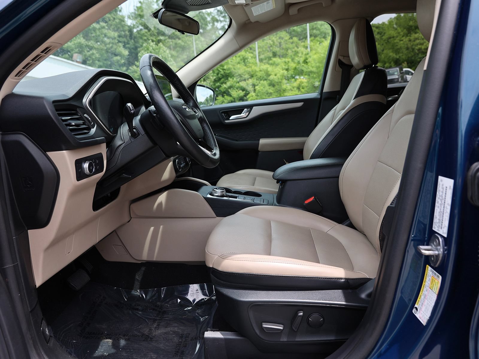 Certified 2020 Ford Escape SEL AWD/4WD image 18