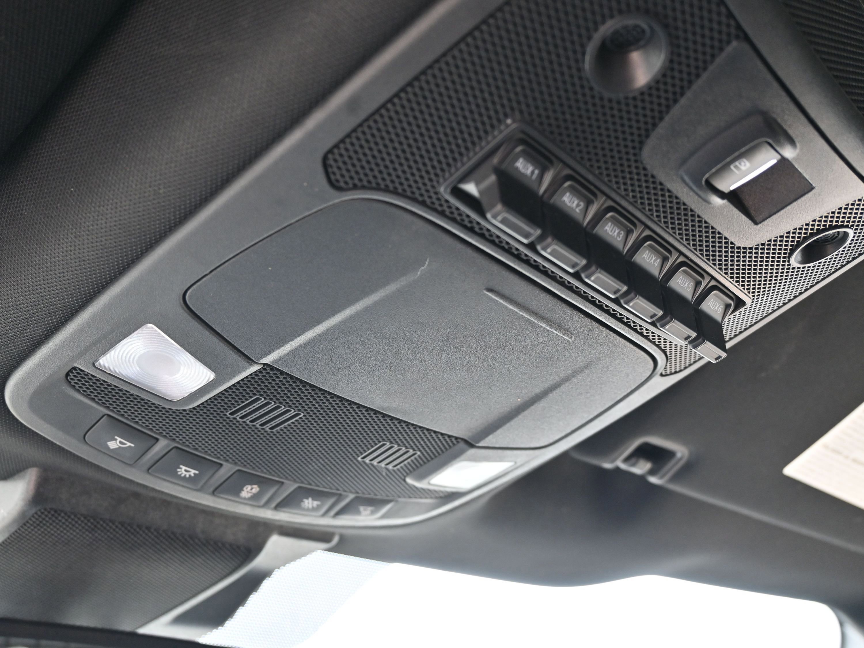 Certified 2022 Ford F350 Lariat w/ Lariat Ultimate Package image 35