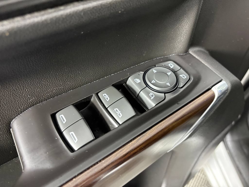 Used 2020 GMC Sierra 1500 SLT AWD/4WD image 13