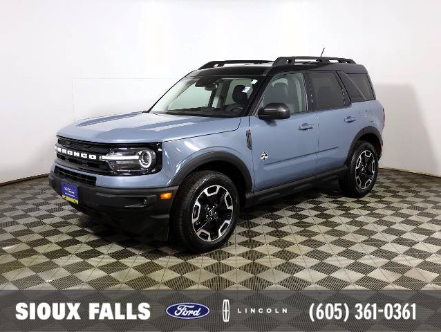 Certified 2024 Ford Bronco Sport Outer Banks AWD/4WD image 1