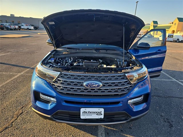 Certified 2022 Ford Explorer XLT w/ Equipment Group 202A image 25