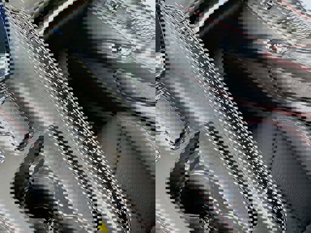 Used 2020 Chevrolet Corvette Stingray Premium Cpe w/ 3LT image 16