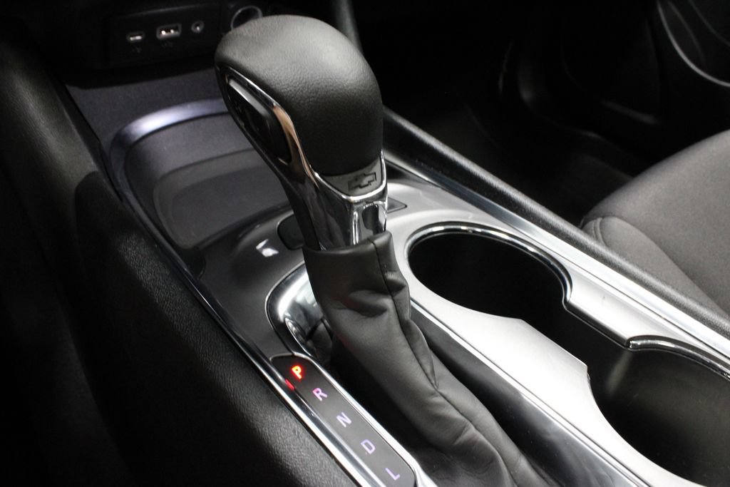 Used 2024 Chevrolet Malibu LT FWD image 33