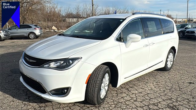 Used 2018 Chrysler Pacifica Touring-L