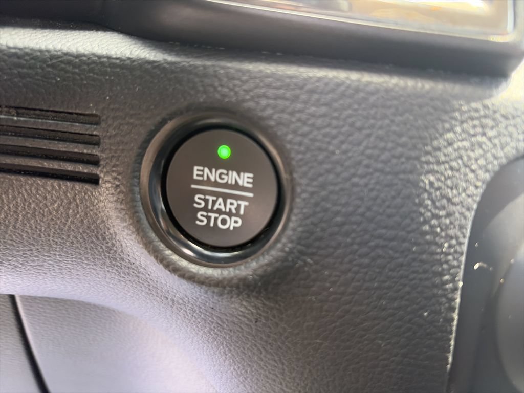 Certified 2021 Ford Ranger Lariat w/ Tremor Off-Road Package AWD/4WD image 29
