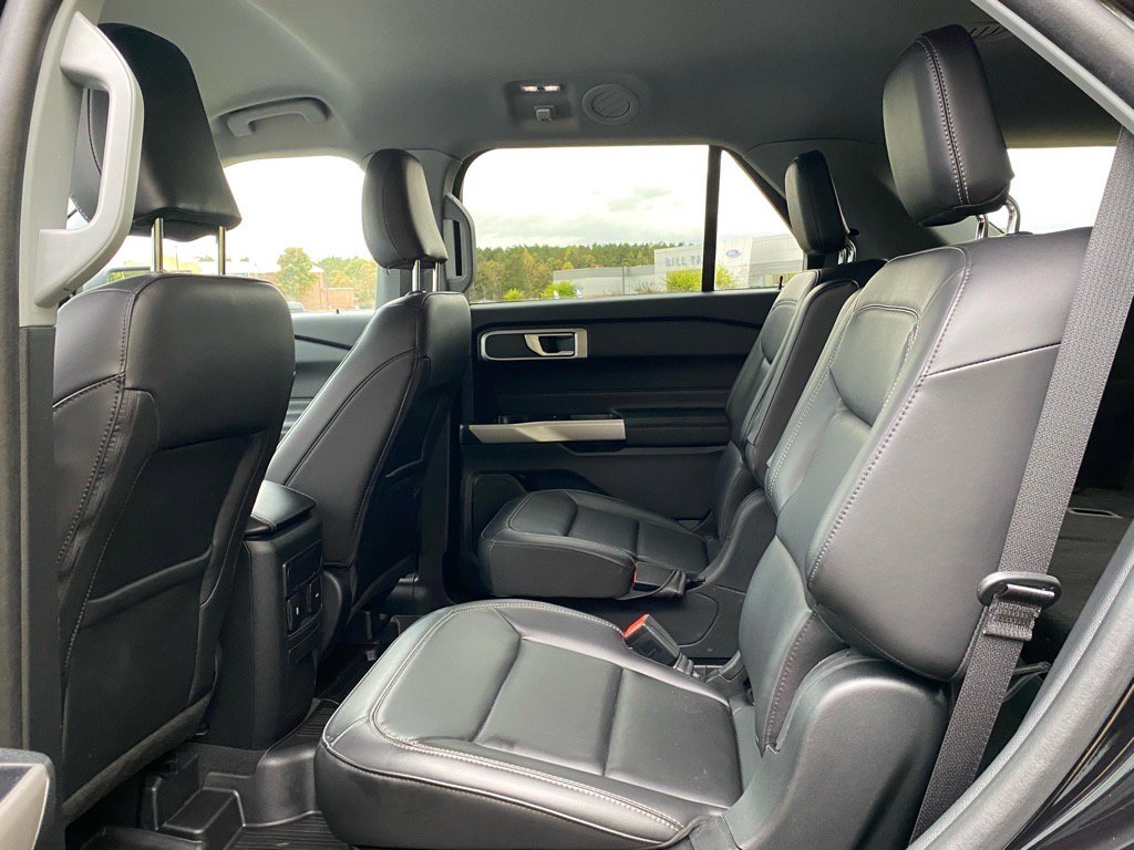 Certified 2023 Ford Explorer XLT w/ Equipment Group 202A image 20