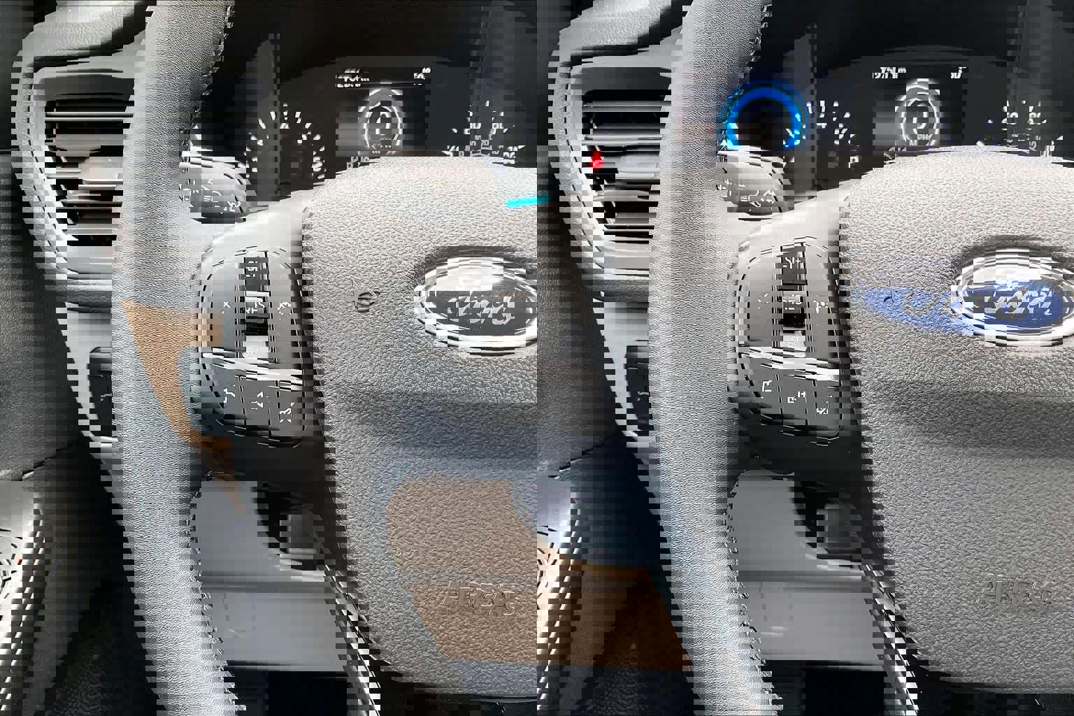 Certified 2022 Ford Escape SE w/ Convenience Package image 41