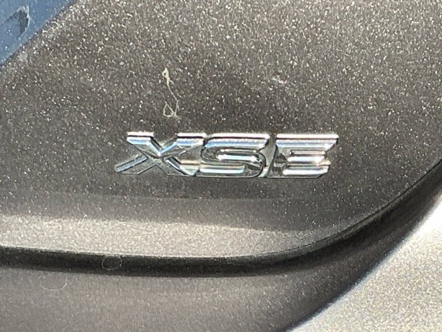 Used 2019 Toyota Camry XSE FWD image 12