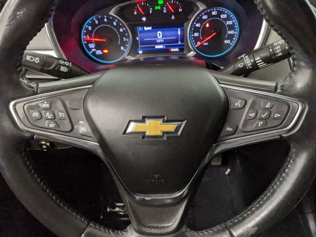 Used 2021 Chevrolet Equinox LT w/ Driver Convenience Package image 11