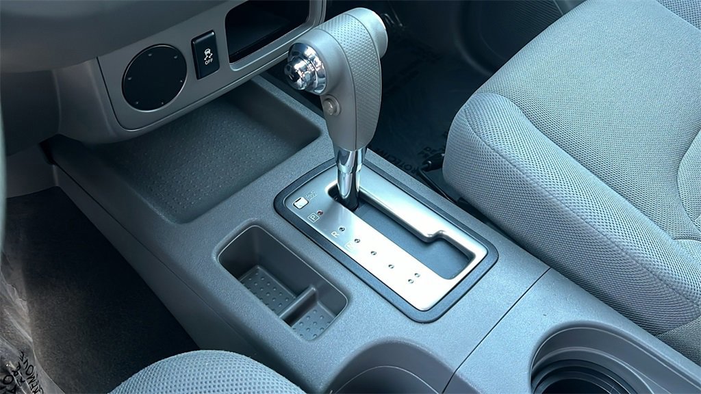 Used 2019 Nissan Frontier S w/ Work Truck Package image 12