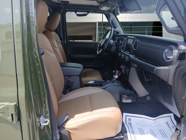 Used 2022 Jeep Gladiator Overland w/ Popular Equipment Package AWD/4WD image 15