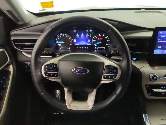 Certified 2022 Ford Explorer XLT w/ Equipment Group 202A AWD/4WD image 10