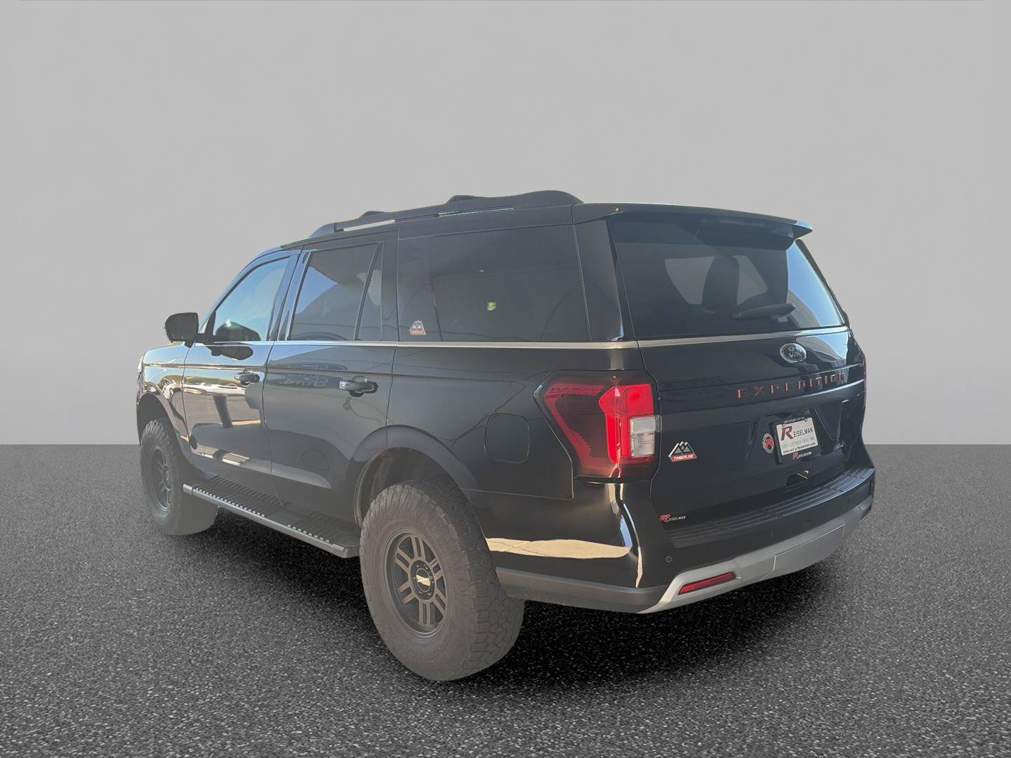 Certified 2022 Ford Expedition Timberline AWD/4WD image 2