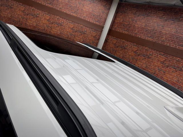 Certified 2022 Ford Explorer XLT w/ Equipment Group 202A image 28