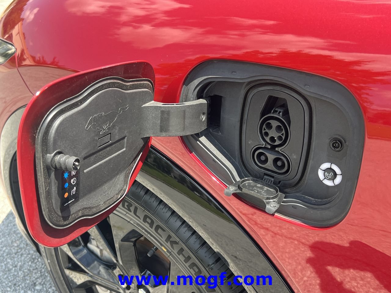 Certified 2023 Ford Mustang Mach-E Premium w/ Mustang Nite Pony Package AWD/4WD image 32