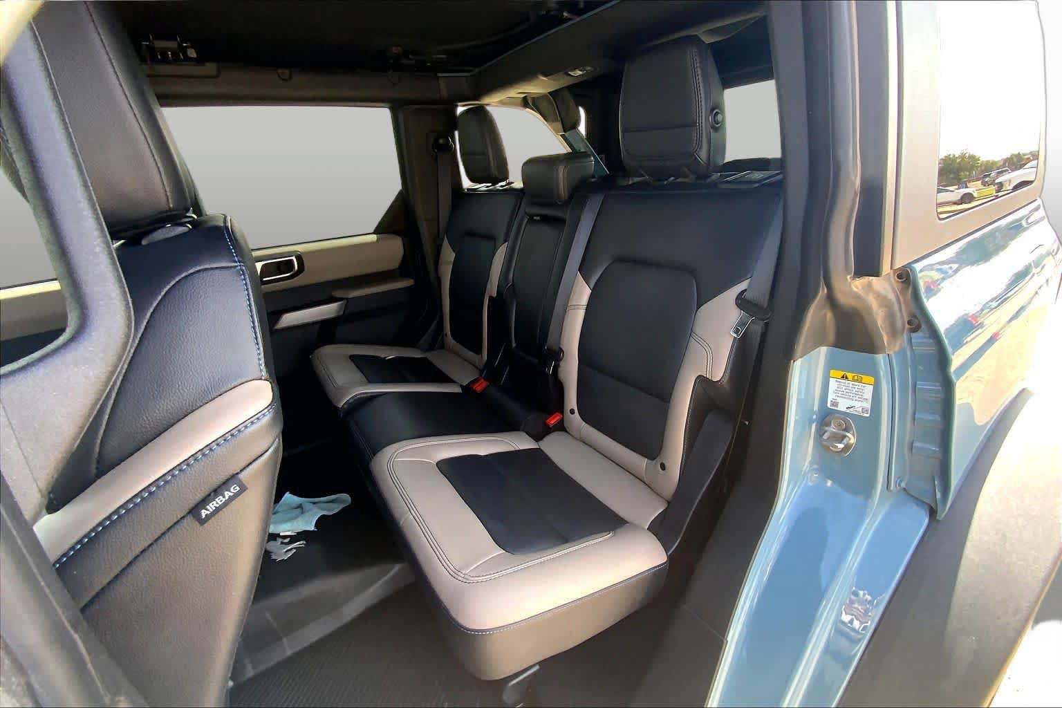 Certified 2023 Ford Bronco Wildtrak AWD/4WD image 21